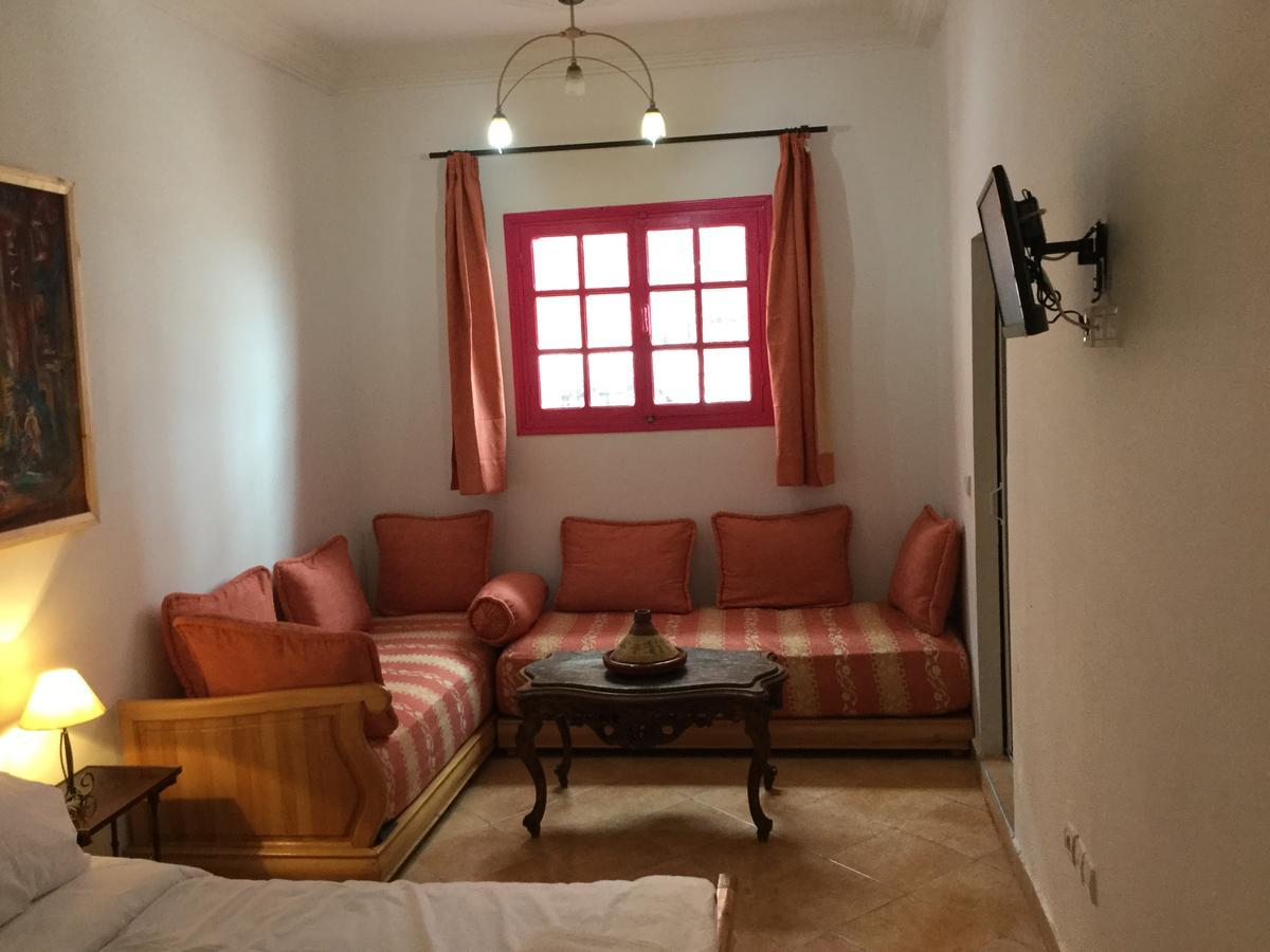 Dar Baddi Hotel Lahebichate Bagian luar foto